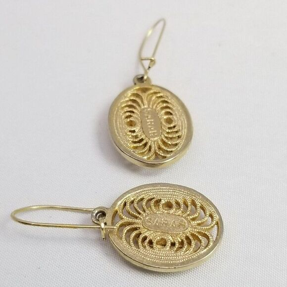 Vintage Sarah Coventry Floral Oval Gold Tone Dangle Earrings, Signed Estate - Picture 3 of 6